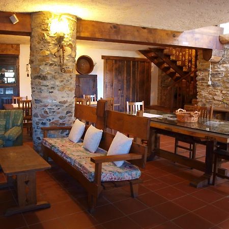 Gasthaus Casa Da Bica Gondesende Bragança Exterior foto